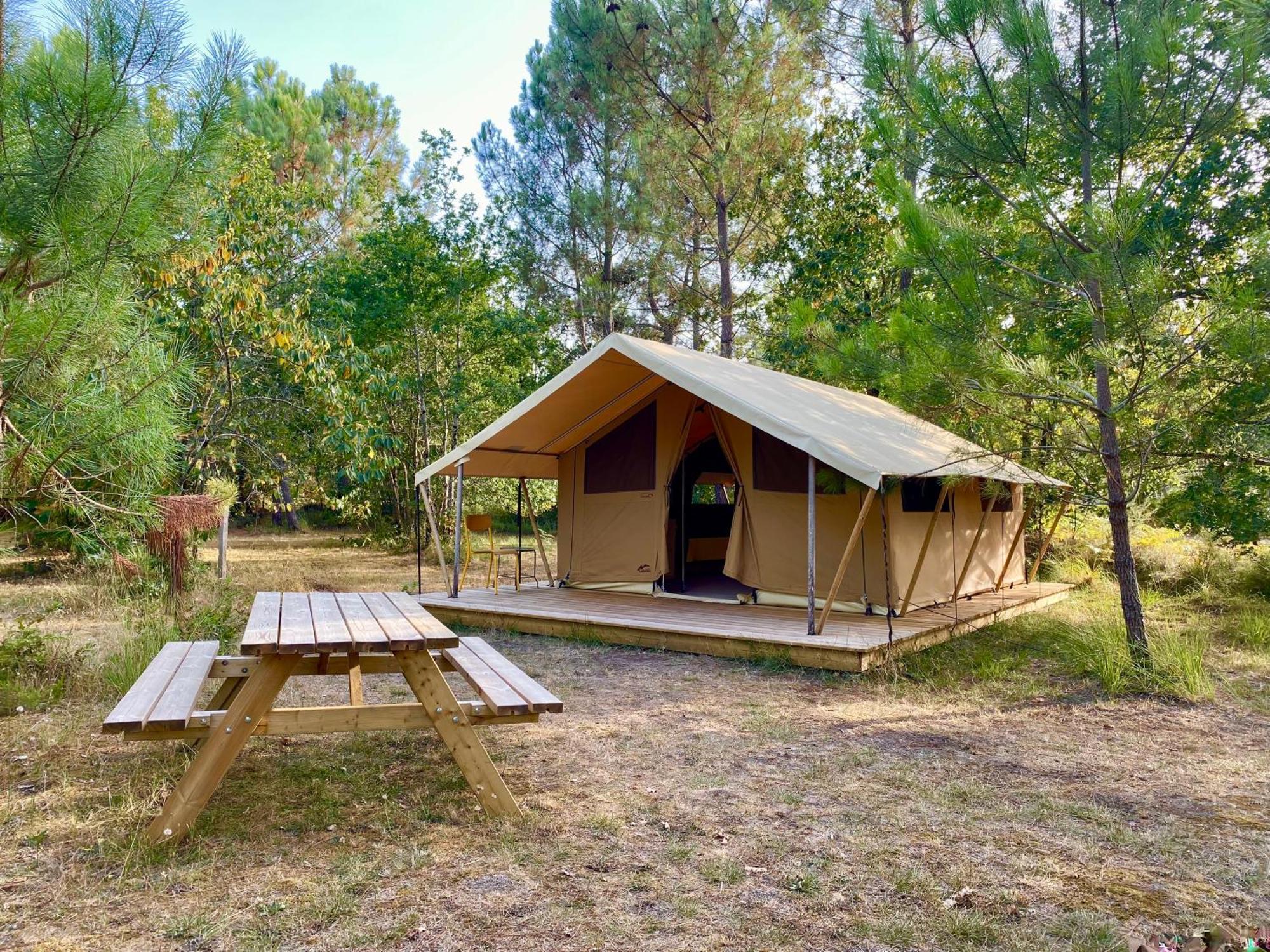 Camping La Kahute - Tente Lodge Au Coeur De La Foret Carcans Eksteriør bilde