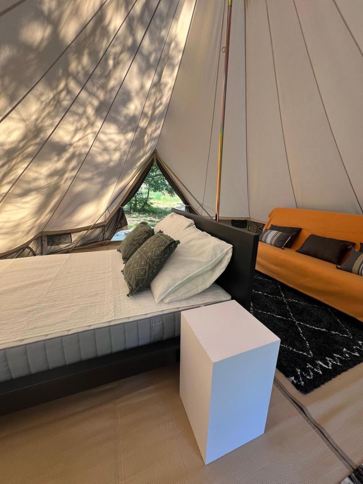 Camping La Kahute - Tente Lodge Au Coeur De La Foret Carcans Eksteriør bilde