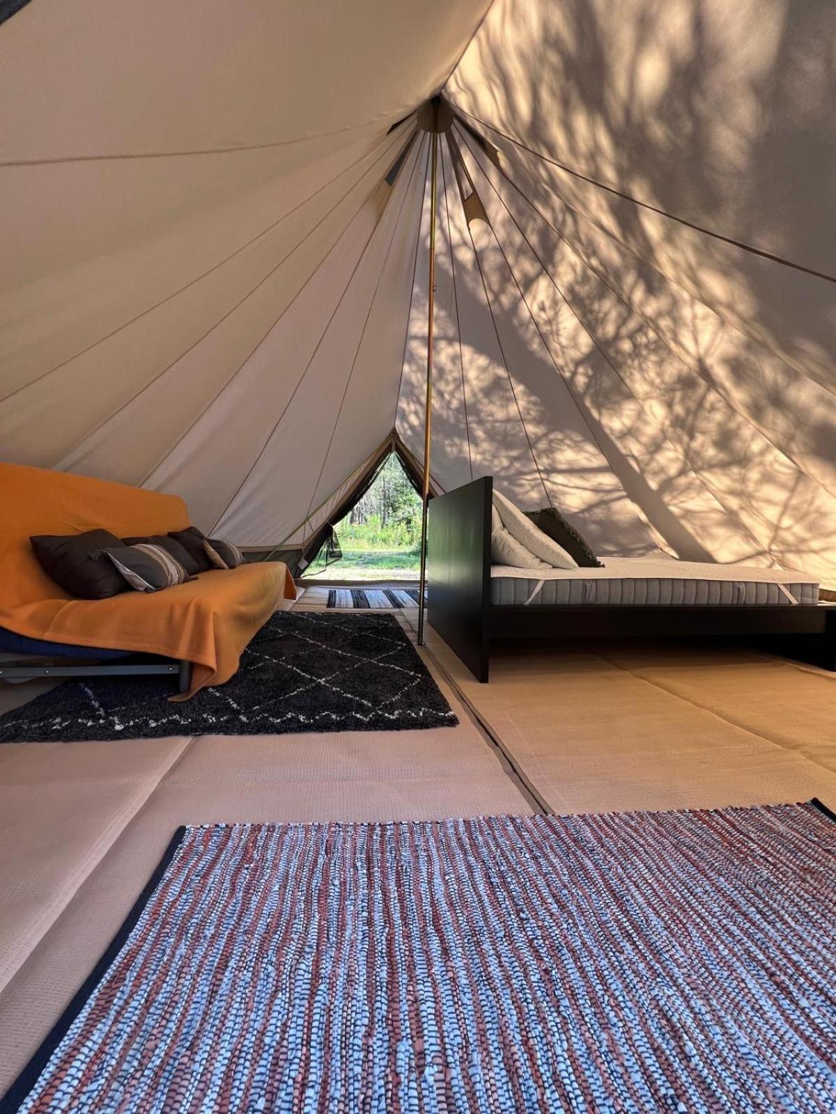 Camping La Kahute - Tente Lodge Au Coeur De La Foret Carcans Eksteriør bilde